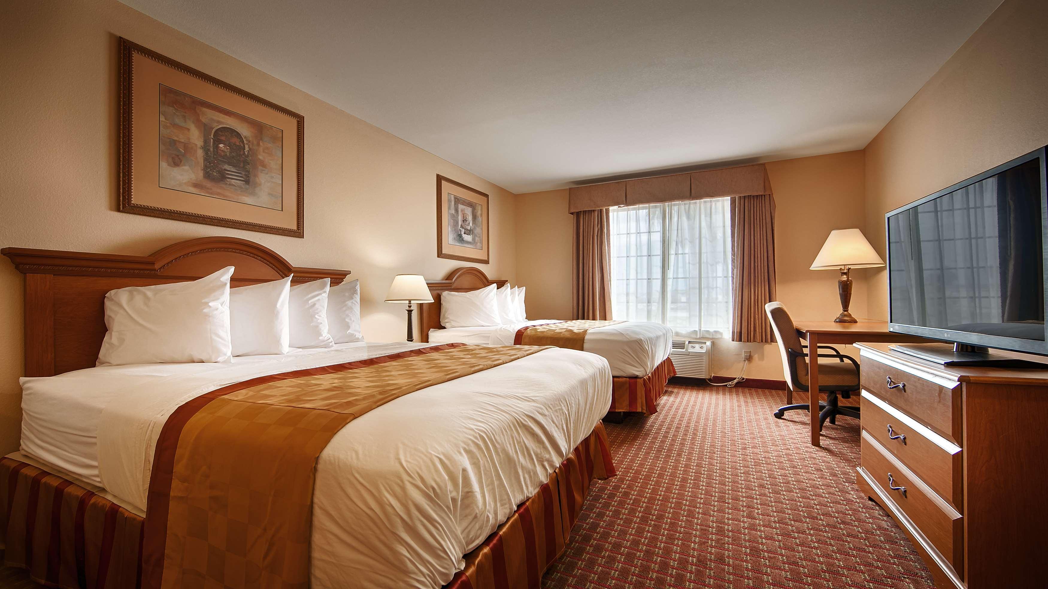Best Western Casa Villa Suites Харлинген Экстерьер фото
