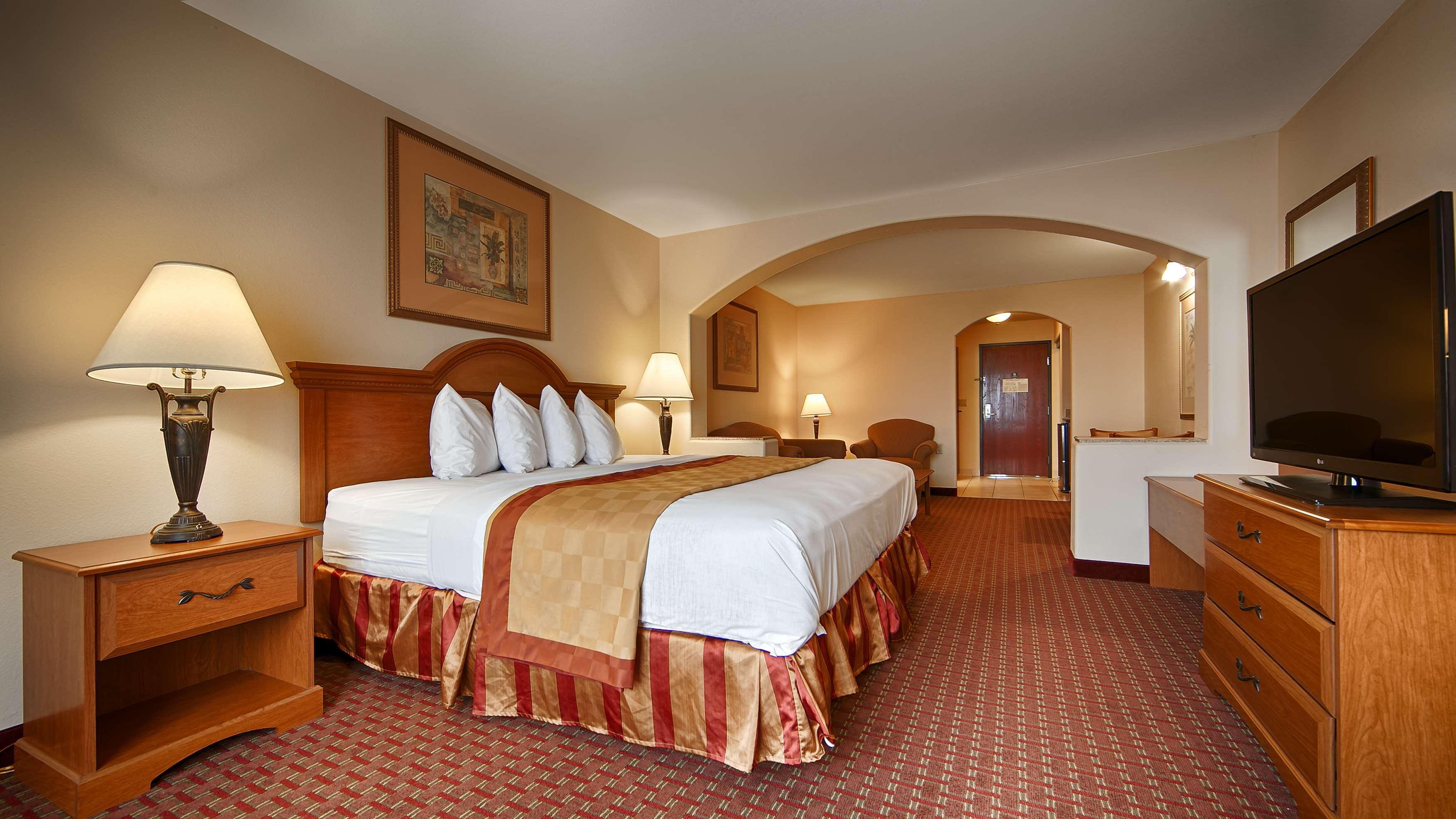 Best Western Casa Villa Suites Харлинген Экстерьер фото