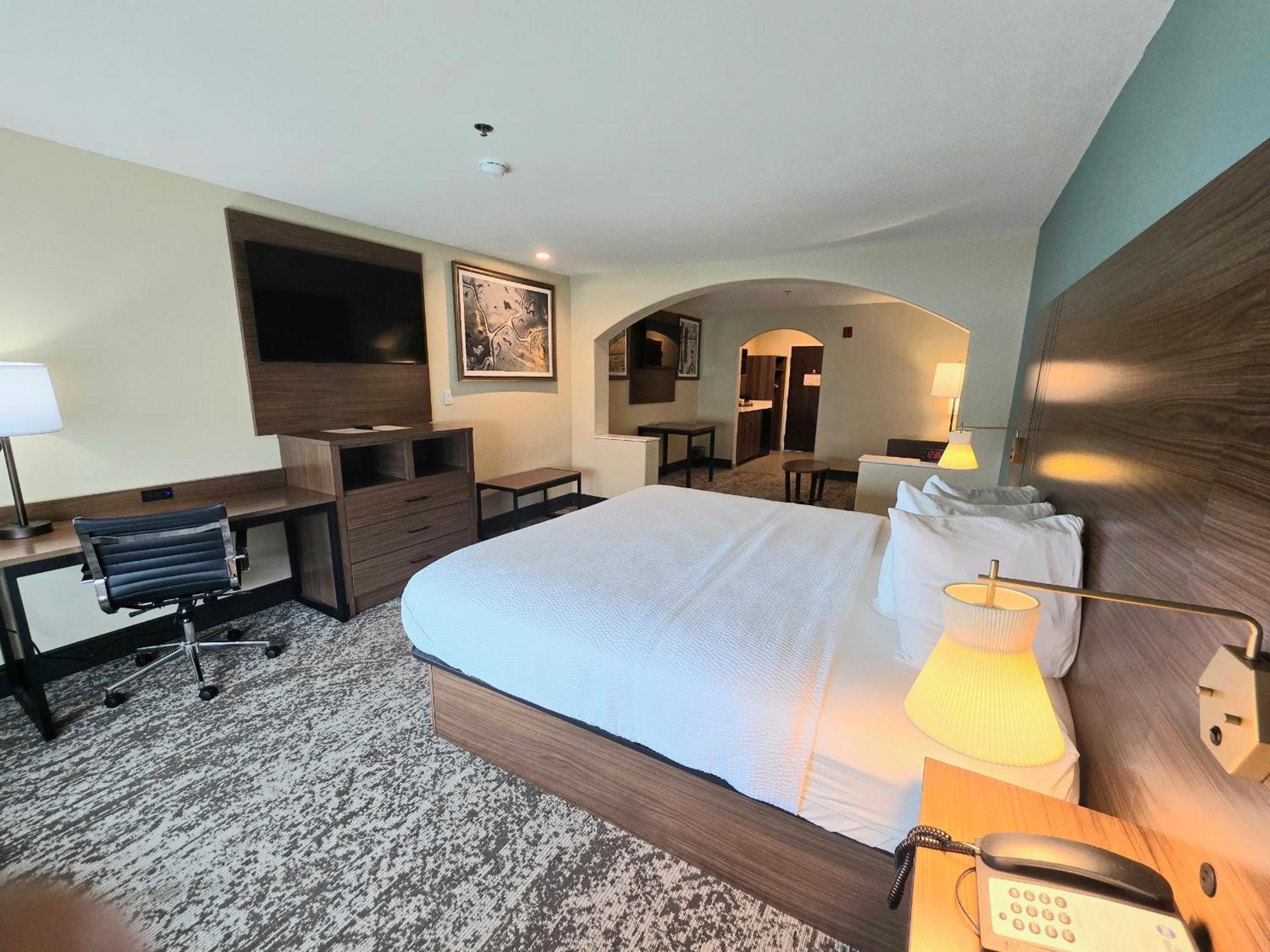 Best Western Casa Villa Suites Харлинген Экстерьер фото